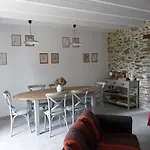 Nocleg ze śniadaniem D'hotes La Charriere