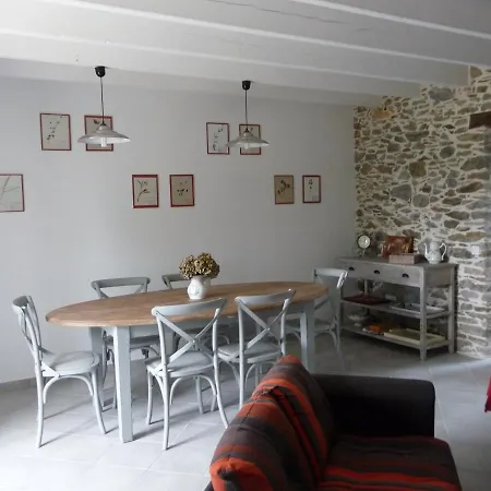 Bed & Breakfast D'hotes La Charriere