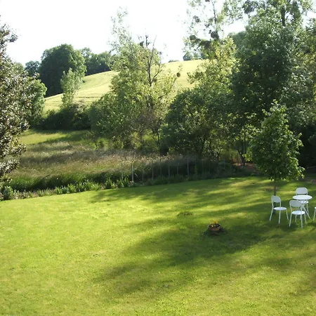 Bed & Breakfast D'hotes La Charriere