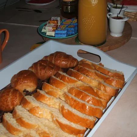 D'hotes La Charriere Bed & Breakfast 3*