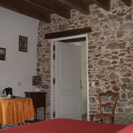 D'hotes La Charriere Bed & Breakfast Cheffois